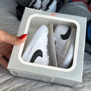 baby nike blazer mid